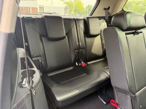 Used 2019 Volkswagen Atlas SE FWD image 28
