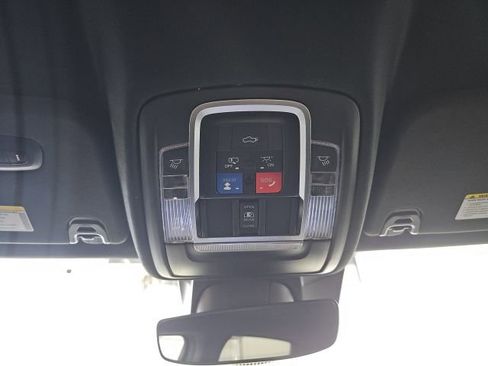 Used 2022 RAM 1500 Laramie image 30