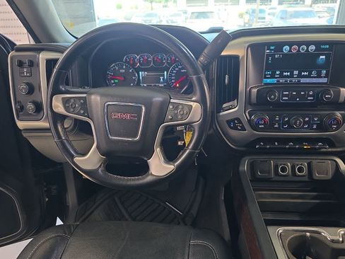 Used 2018 GMC Sierra 1500 SLT AWD/4WD image 16