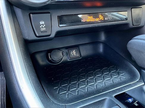 Used 2024 Toyota RAV4 LE image 26