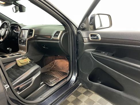 Used 2014 Jeep Grand Cherokee Altitude AWD/4WD image 35