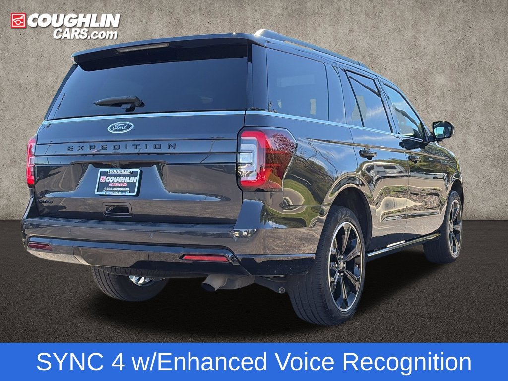 Used 2024 Ford Expedition Limited AWD/4WD image 10
