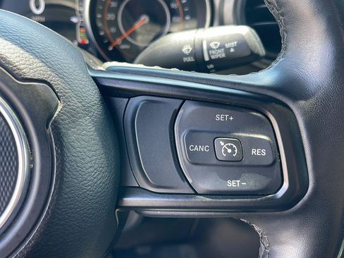 Used 2022 Jeep Wrangler Unlimited Sport AWD/4WD image 20