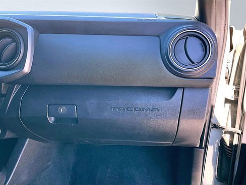 Used 2023 Toyota Tacoma TRD Off-Road image 18