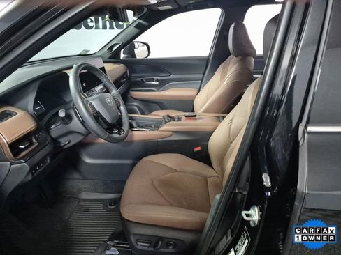 Used 2024 Toyota Grand Highlander AWD Hybrid image 9