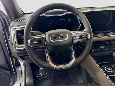 New 2026 GMC Canyon Denali image 11