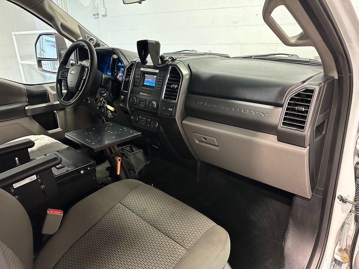 Used 2017 Ford F350 XLT RWD image 16