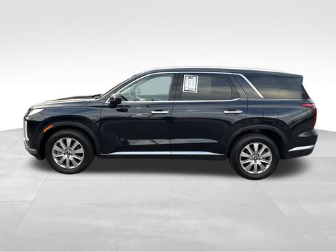 Used 2025 Hyundai Palisade SEL image 2
