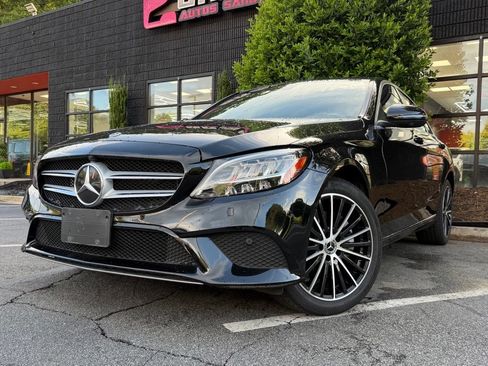 Used 2020 Mercedes-Benz C 300 4MATIC Sedan w/ Premium Package image 2