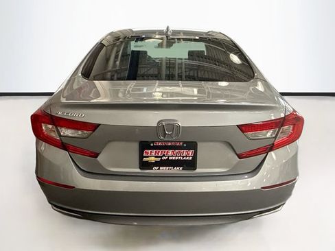 Used 2018 Honda Accord EX-L image 7
