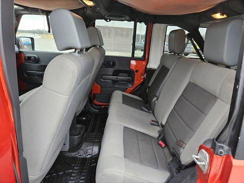 Used 2009 Jeep Wrangler X image 24