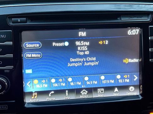 Used 2016 Nissan Maxima 3.5 SL image 16