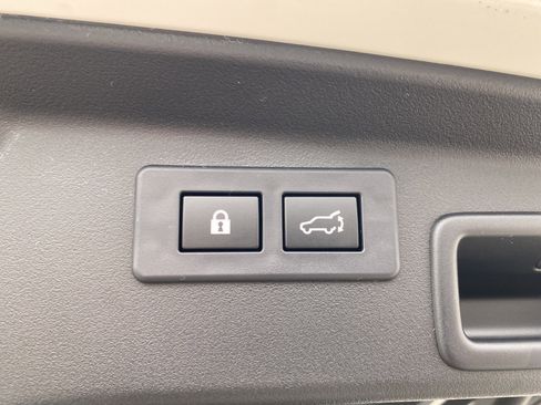 New 2026 Subaru Outback Premium image 36