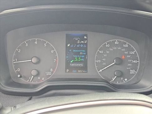 Used 2023 Toyota Corolla SE FWD image 11