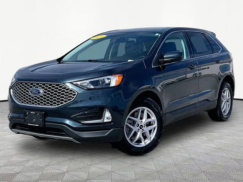 Used 2024 Ford Edge SEL w/ Convenience Package image 3