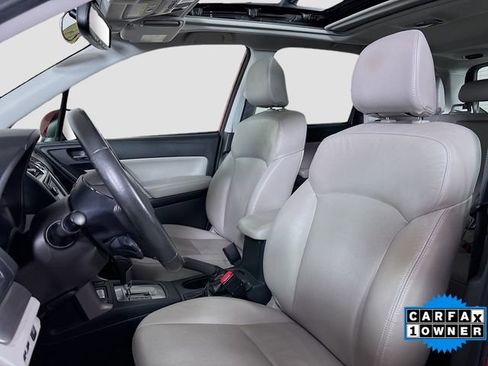 Used 2015 Subaru Forester 2.5i Limited image 21