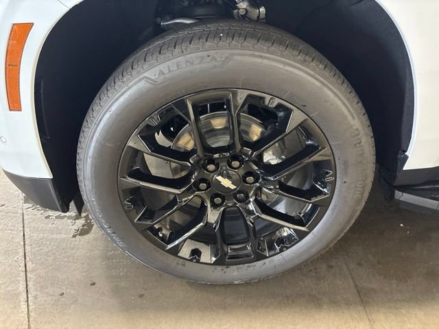 Used 2026 Chevrolet Tahoe High Country w/ Sun And Tow Package AWD/4WD image 7