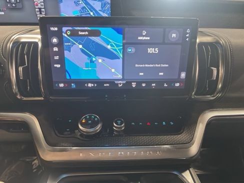 New 2027 Ford Expedition Max Platinum w/ Stealth Appearance Package AWD/4WD image 3