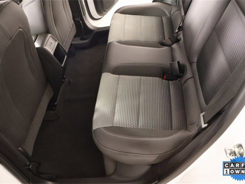 Used 2025 Chevrolet Trax LT w/ LT Convenience Package image 12