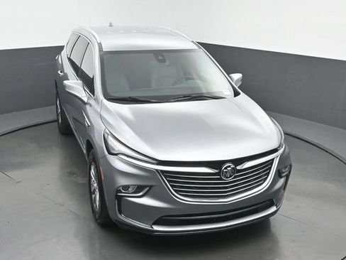 Used 2023 Buick Enclave Essence AWD/4WD image 50