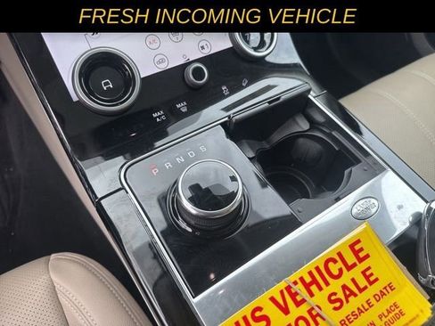 Used 2020 Land Rover Range Rover Velar S image 18