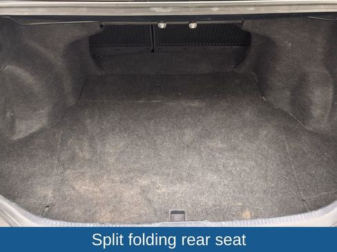 Used 2016 Toyota Camry SE image 31