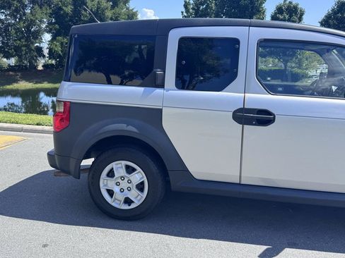 Used 2007 Honda Element LX image 47