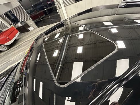 Used 2023 Dodge Challenger R/T w/ Blacktop Package image 46