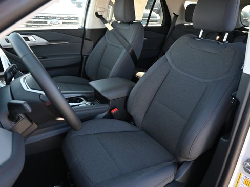 New 2026 Ford Explorer Active image 56