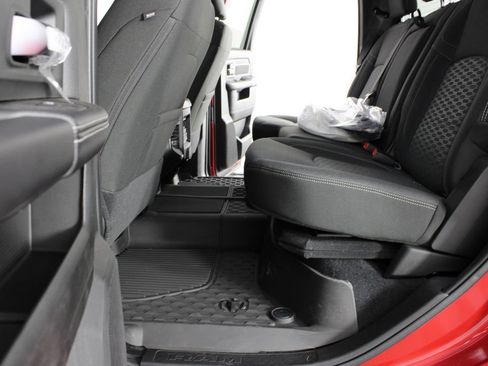 New 2026 RAM 3500 Big Horn AWD/4WD image 18
