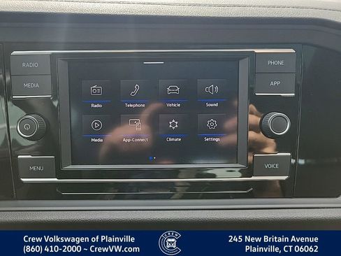 Certified 2023 Volkswagen Jetta SE w/ Panoramic Sunroof Package FWD image 7
