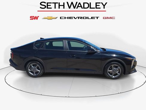 Used 2025 Kia K4 FWD image 8
