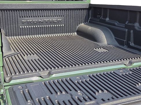 New 2026 Nissan Frontier SV w/ Tow Package image 9