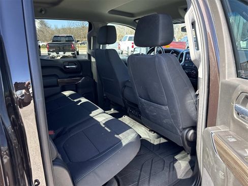 Used 2020 Chevrolet Silverado 1500 RST image 26