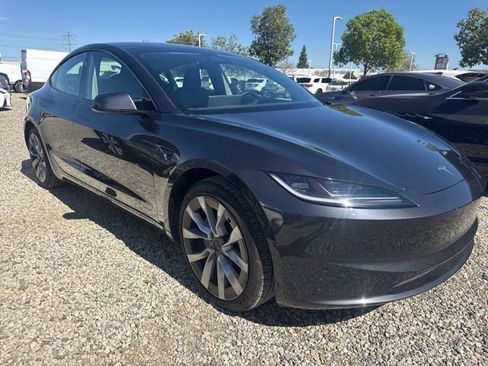 Used 2025 Tesla Model 3 Long Range image 4