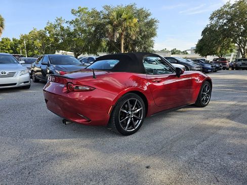 Used 2016 MAZDA MX-5 Miata Grand Touring RWD image 3