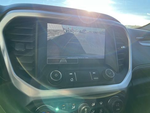 Used 2023 GMC Acadia SLE w/ Driver Convenience Package image 49