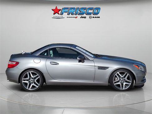 Used 2015 Mercedes-Benz SLK 250 image 11
