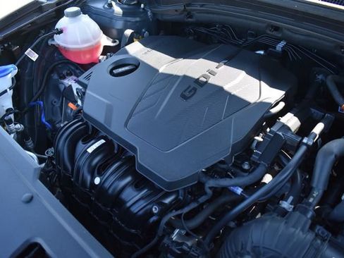 Certified 2023 Kia Sportage LX FWD image 31