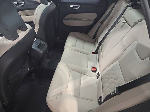 New 2026 Volvo XC60 B5 Plus w/ Climate Package image 19