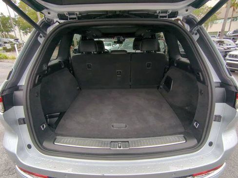 Certified 2022 Jeep Grand Cherokee Overland w/ Adv Protech Group III AWD/4WD image 14