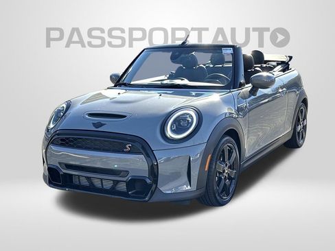Used 2023 MINI Cooper S image 2