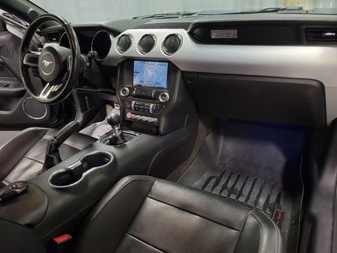 Used 2015 Ford Mustang GT Premium RWD image 28