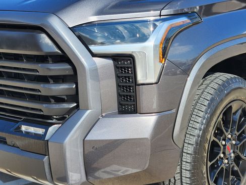 Used 2022 Toyota Tundra Limited image 6