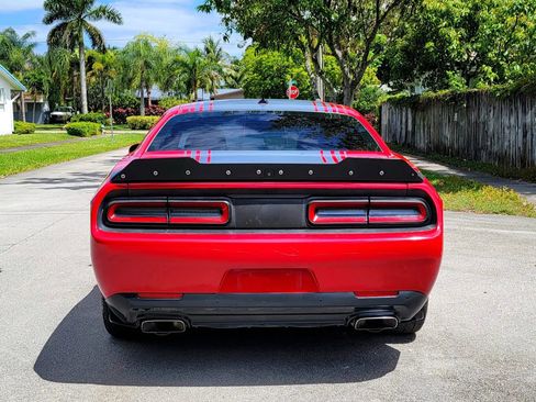 Used 2016 Dodge Challenger R/T Scat Pack RWD image 11