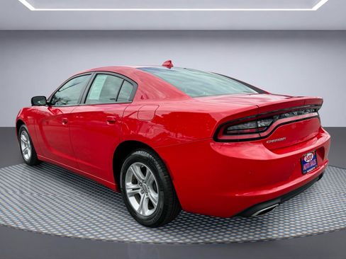 Used 2023 Dodge Charger SXT RWD image 4