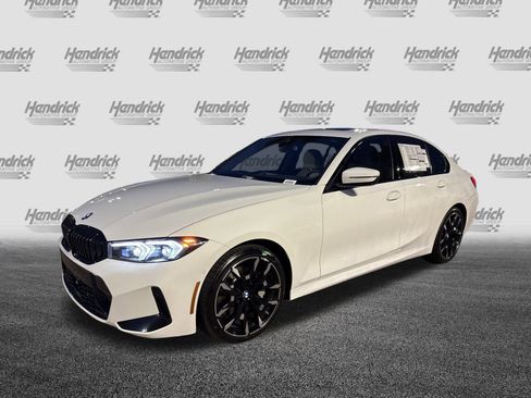 New 2026 BMW 330i Sedan w/ M Sport Package image 5