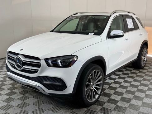 Used 2022 Mercedes-Benz GLE 350 w/ Premium Package image 2