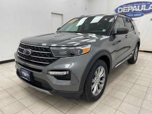 Used 2022 Ford Explorer XLT w/ Equipment Group 202A image 19