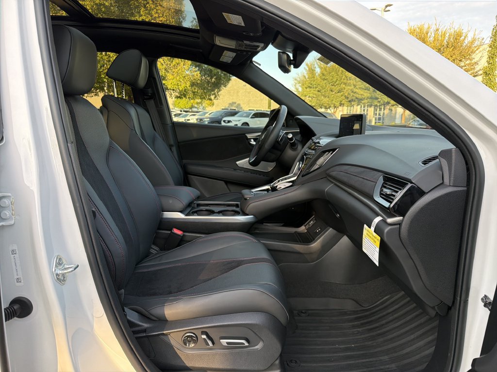 Certified 2026 Acura RDX w/ Advance Package AWD/4WD image 18